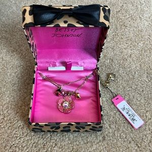 Brand new Betsy Johnson necklace.